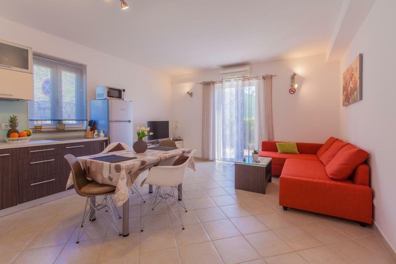 Apartman Madlen Црес Экстерьер фото