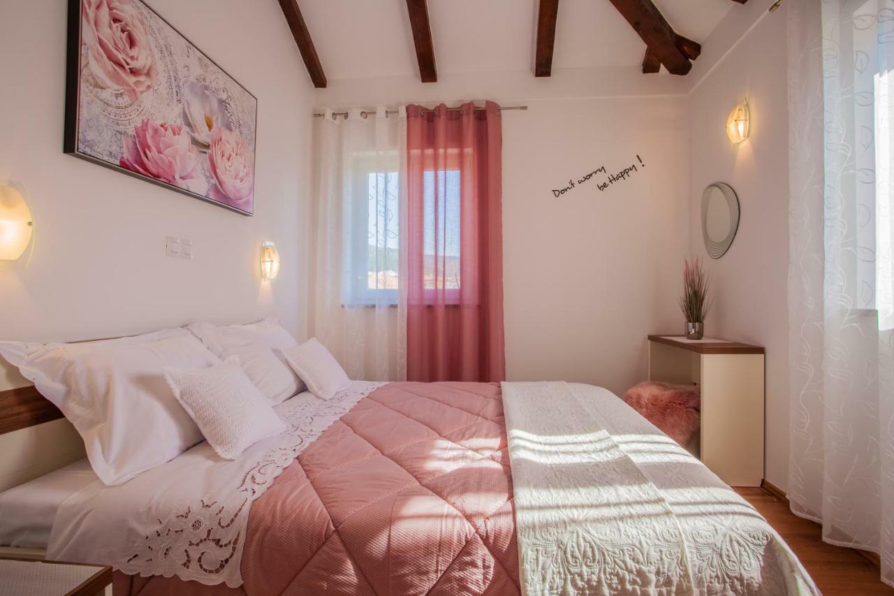 Apartman Madlen Црес Экстерьер фото